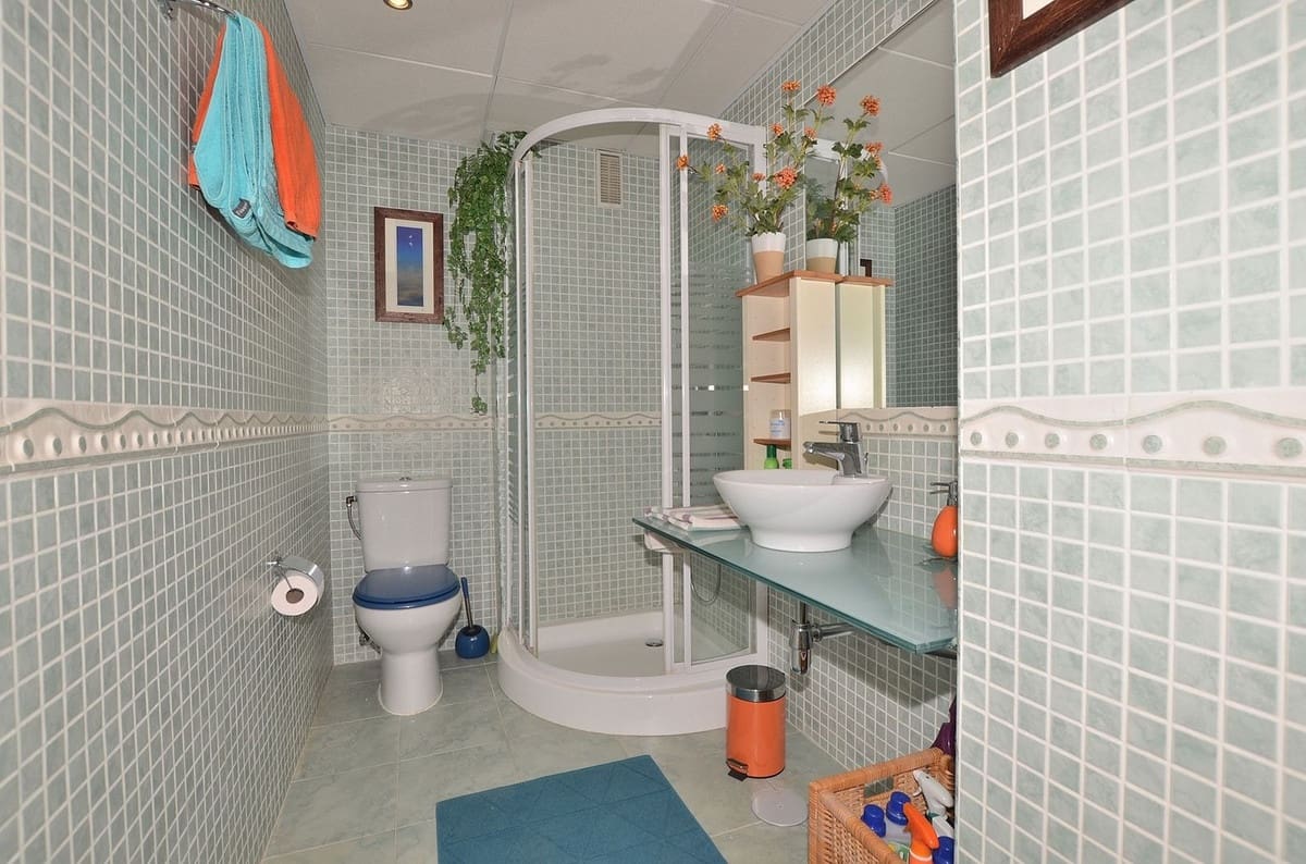 3 bedroom Apartment for sale in Benalmadena with pool garage - € 449,000 (Ref: 9594461)