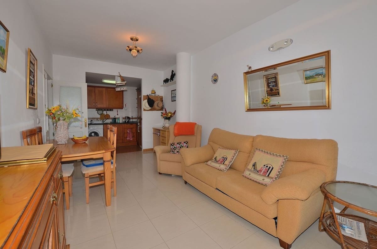 2 Zimmer Apartment zu verkaufen in Fuengirola mit Pool - 269.000 € (Ref: 9713563)