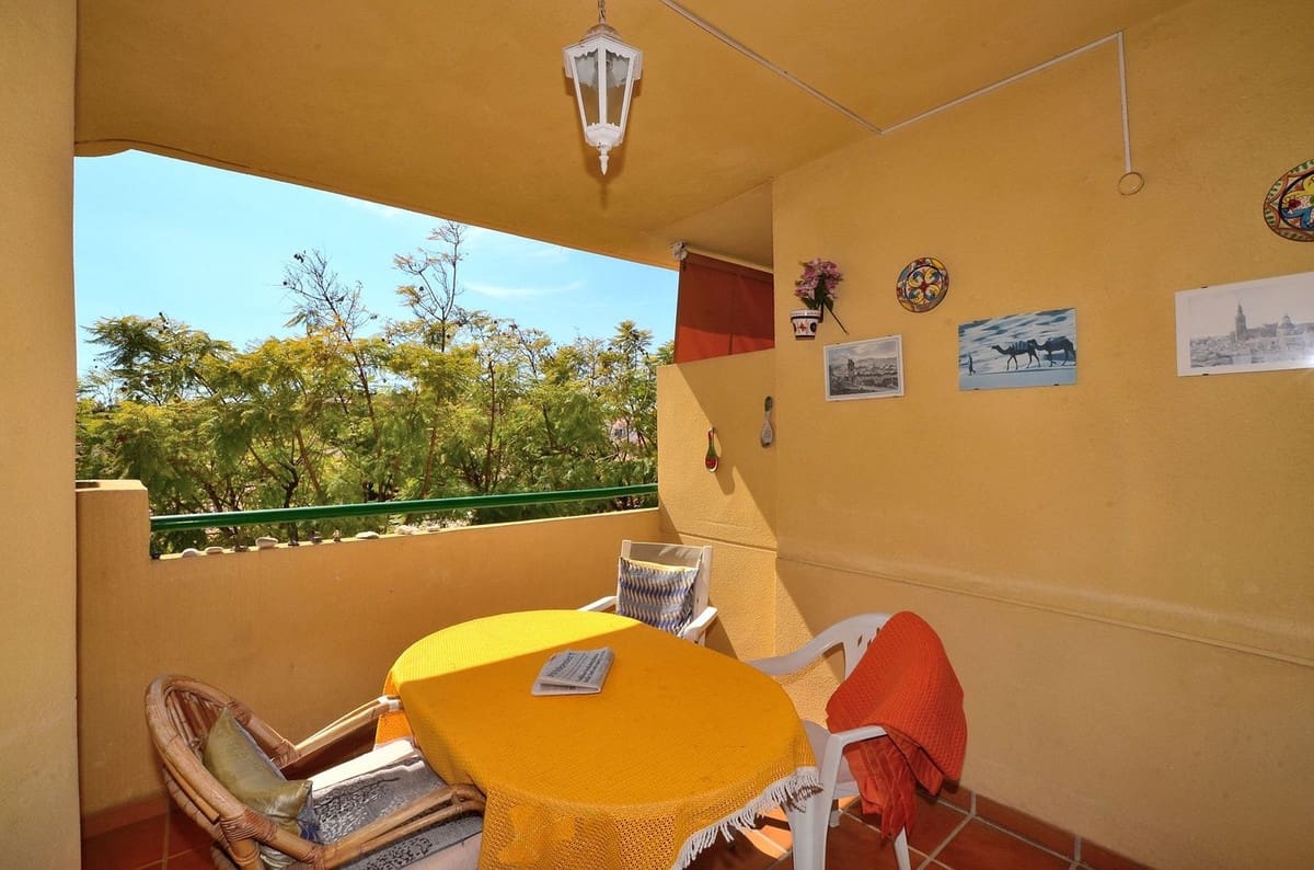 2 Zimmer Apartment zu verkaufen in Fuengirola mit Pool - 269.000 € (Ref: 9713563)