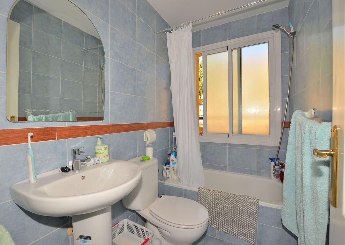 2 Zimmer Apartment zu verkaufen in Fuengirola mit Pool - 269.000 € (Ref: 9713563)