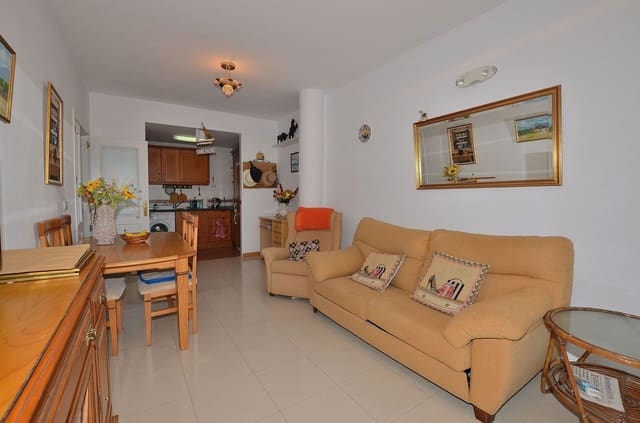 2 bedroom Apartment for sale in Fuengirola with pool - € 269,000 (Ref: 9713563)