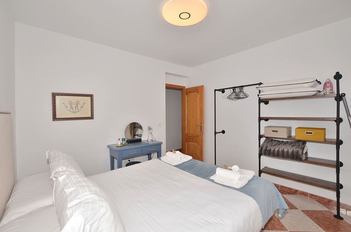 2 Zimmer Haus zu verkaufen in Fuengirola - 949.000 € (Ref: 9721157)