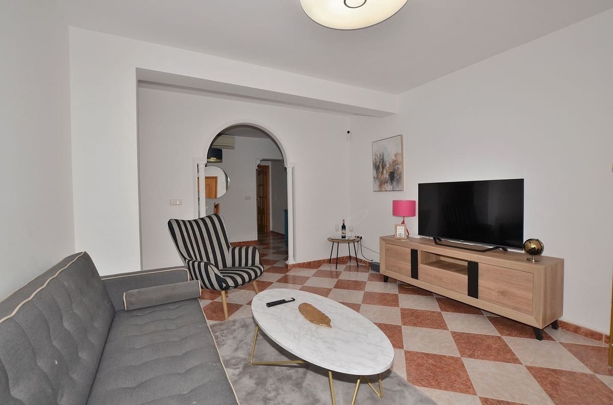 2 bedroom Townhouse for sale in Fuengirola - € 949,000 (Ref: 9721157)