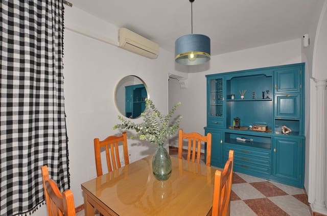 2 sovrum Hus till salu i Fuengirola - 949 000 € (Ref: 9721157)