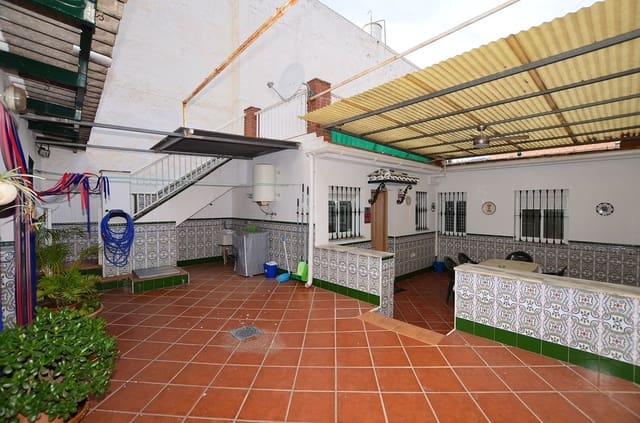 2 soverom Hus til salgs i Fuengirola - € 949 000 (Ref: 9721157)
