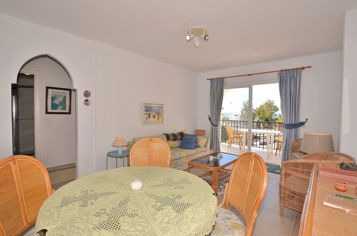 2 quarto Penthouse para venda em Fuengirola com piscina - 325 000 € (Ref: 9747289)