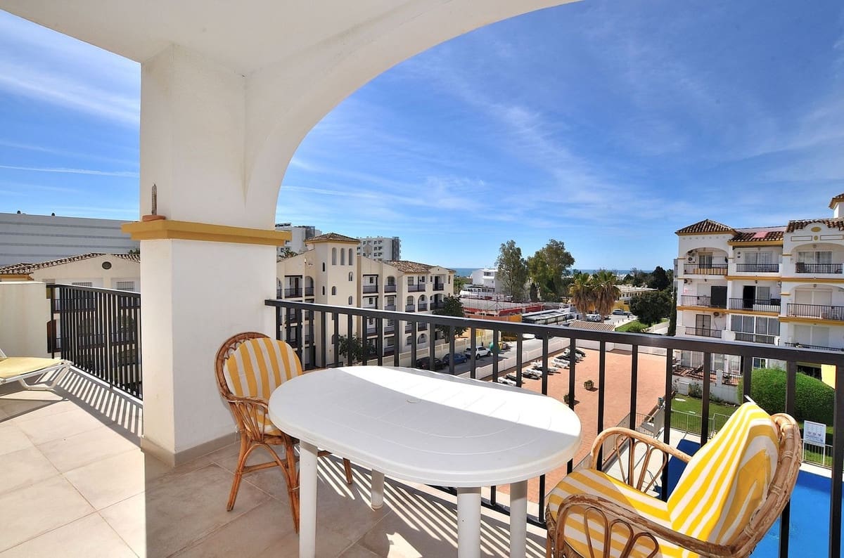 2 quarto Penthouse para venda em Fuengirola com piscina - 325 000 € (Ref: 9747289)