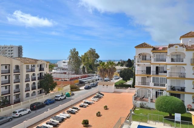 2 makuuhuone Kattohuoneisto myytävänä paikassa Fuengirola mukana uima-altaan - 325 000 € (Ref: 9747289)