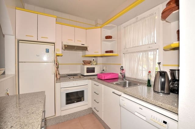 2 makuuhuone Kattohuoneisto myytävänä paikassa Fuengirola mukana uima-altaan - 325 000 € (Ref: 9747289)