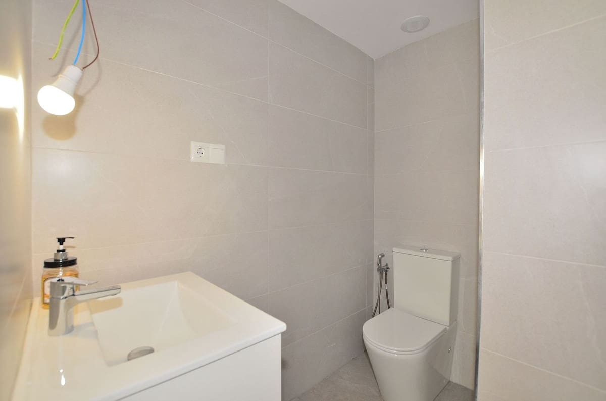 2 slaapkamer Appartement te koop in Fuengirola met garage - € 495.000 (Ref: 9778919)