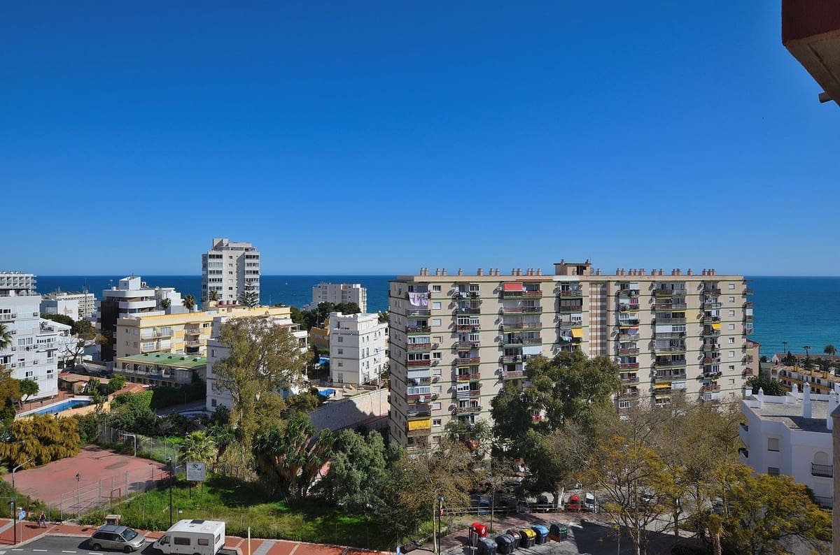 1 camera da letto Attico in vendita in Benalmadena Costa con piscina - 225.000 € (Rif: 9807245)