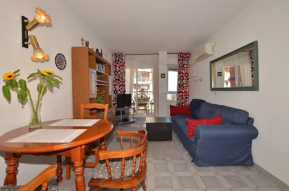 1 bedroom Penthouse for sale in Benalmadena Costa with pool - € 225,000 (Ref: 9807245)