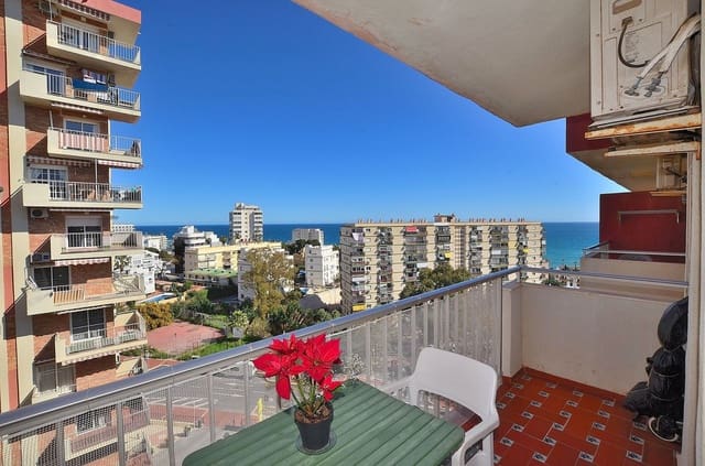 1 soveværelse Penthouse til salg i Benalmadena Costa, Benalmádena med swimmingpool - € 225.000 (Ref: 9807245)