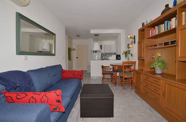 1 soveværelse Penthouse til salg i Benalmadena Costa, Benalmádena med swimmingpool - € 225.000 (Ref: 9807245)