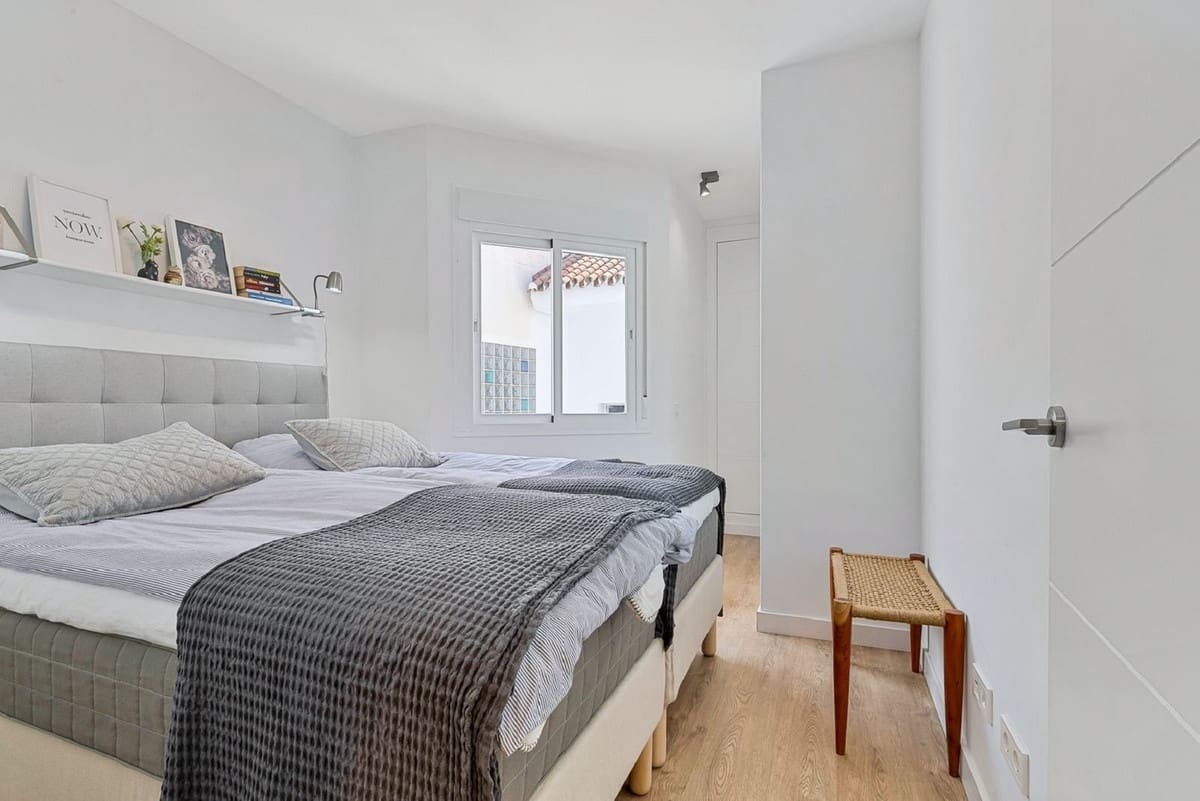 Ático de 1 habitación en Fuengirola en venta - 275.000 € (Ref: 9807246)