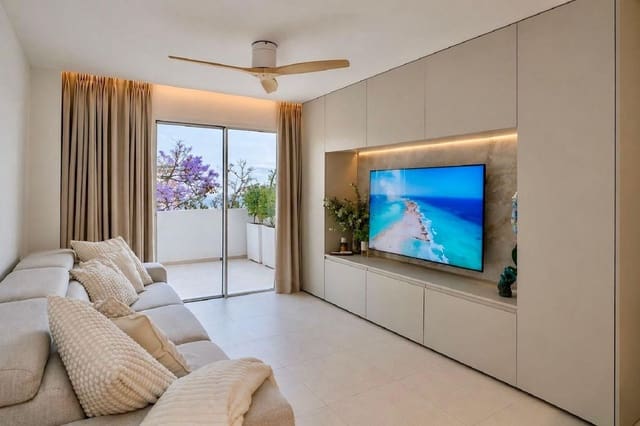 3 chambre Appartement à vendre à Benalmádena pueblo, Benalmádena avec piscine garage - 549 000 € (Ref: 9809464)