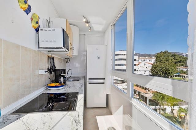 1 sypialnia Apartament na sprzedaż w Benalmadena Costa, Benalmádena z basenem - 245 000 € (Ref: 9818856)
