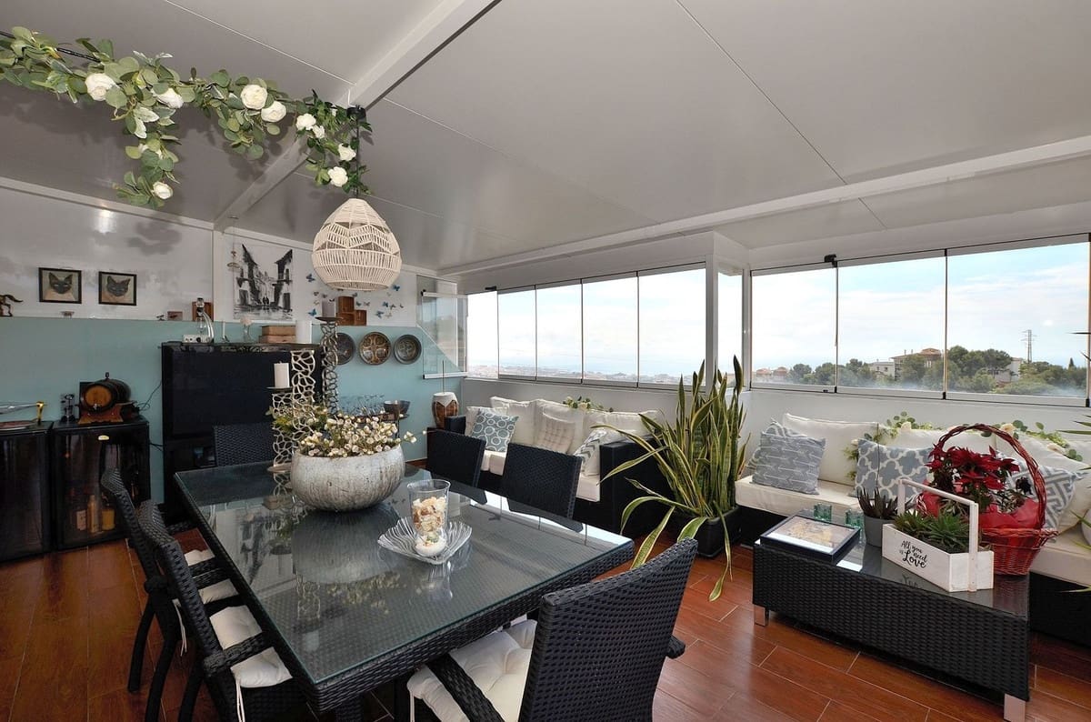 3 bedroom Penthouse for sale in Benalmadena with pool garage - € 595,000 (Ref: 9827561)