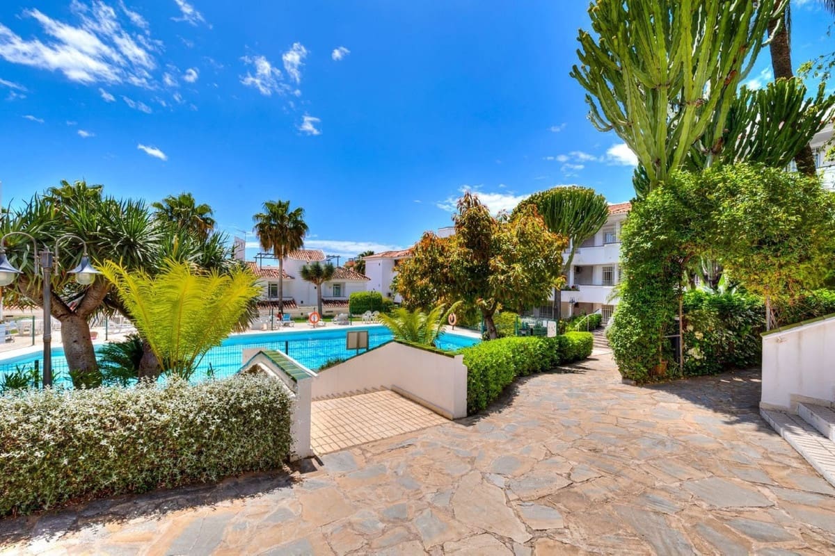 Apartamento de 1 habitación en Fuengirola en venta con piscina - 235.000 € (Ref: 9844424)