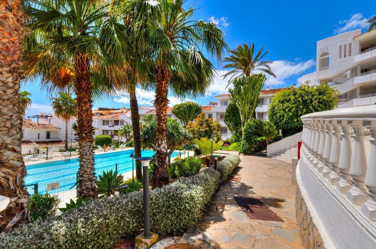Apartamento de 1 habitación en Fuengirola en venta con piscina - 235.000 € (Ref: 9844424)
