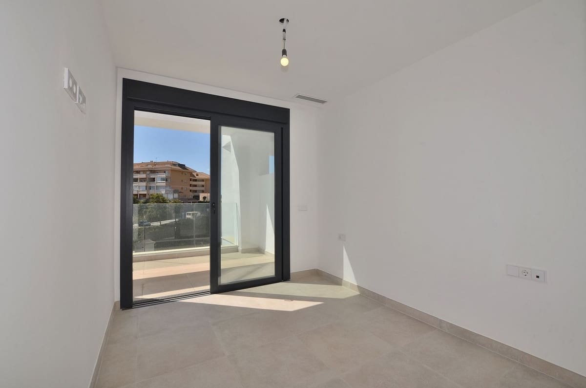 2 chambre Penthouse à vendre à Fuengirola avec piscine garage - 649 000 € (Ref: 9852166)