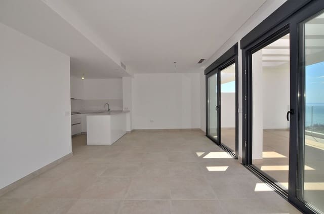 2 sypialnia Penthouse na sprzedaż w El Higuerón, Fuengirola z basenem garażem - 649 000 € (Ref: 9852166)