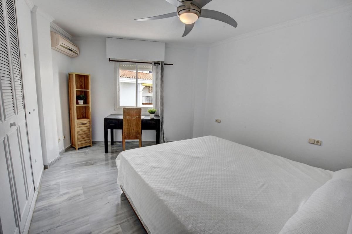 2 soveværelse Lejlighed til salg i Arroyo de la Miel med swimmingpool garage - € 289.000 (Ref: 9858736)
