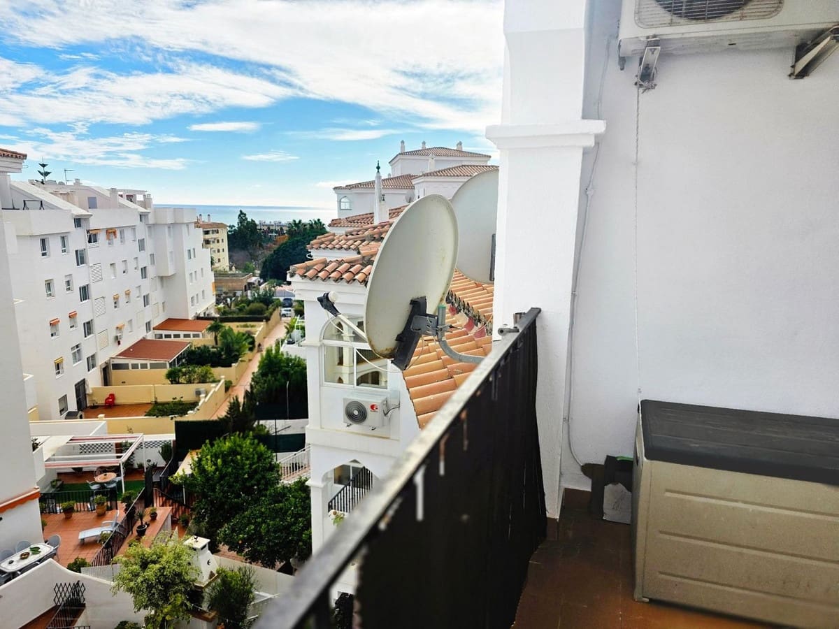 2 soveværelse Lejlighed til salg i Arroyo de la Miel med swimmingpool garage - € 289.000 (Ref: 9858736)