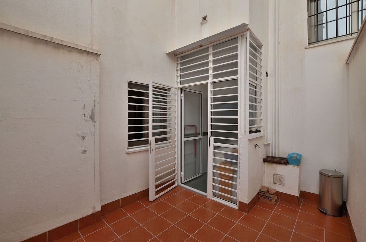 2 slaapkamer Appartement te koop in Torremolinos met zwembad garage - € 369.000 (Ref: 9883610)