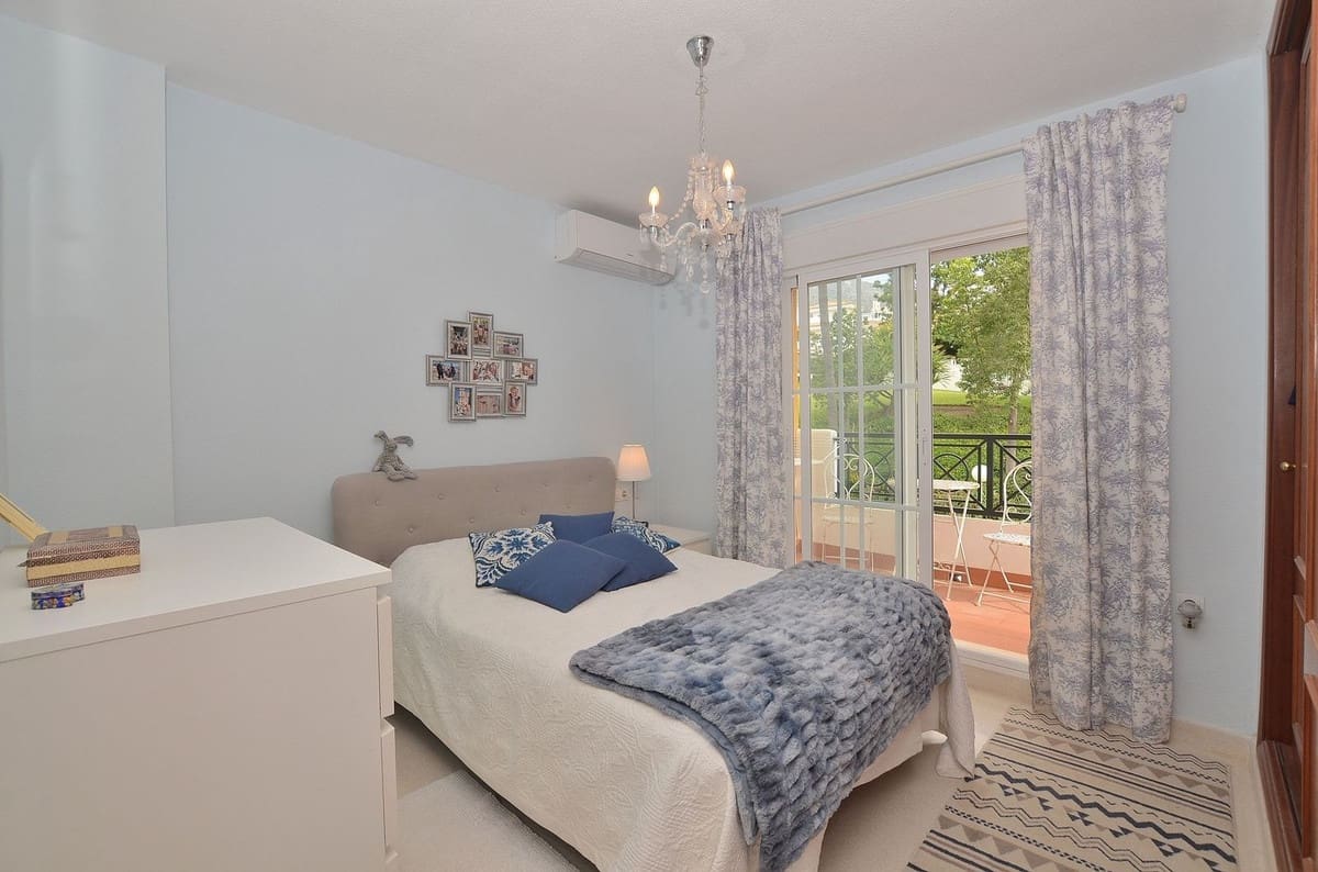 4 sovrum Hus till salu i Benalmadena Costa med pool garage - 525 000 € (Ref: 9915148)