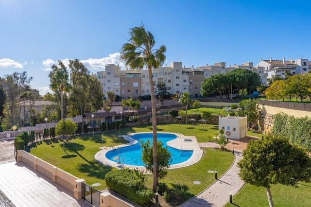 1 soverom Leilighet til salgs i Benalmádena med svømmebasseng garasje - € 269 000 (Ref: 9945000)