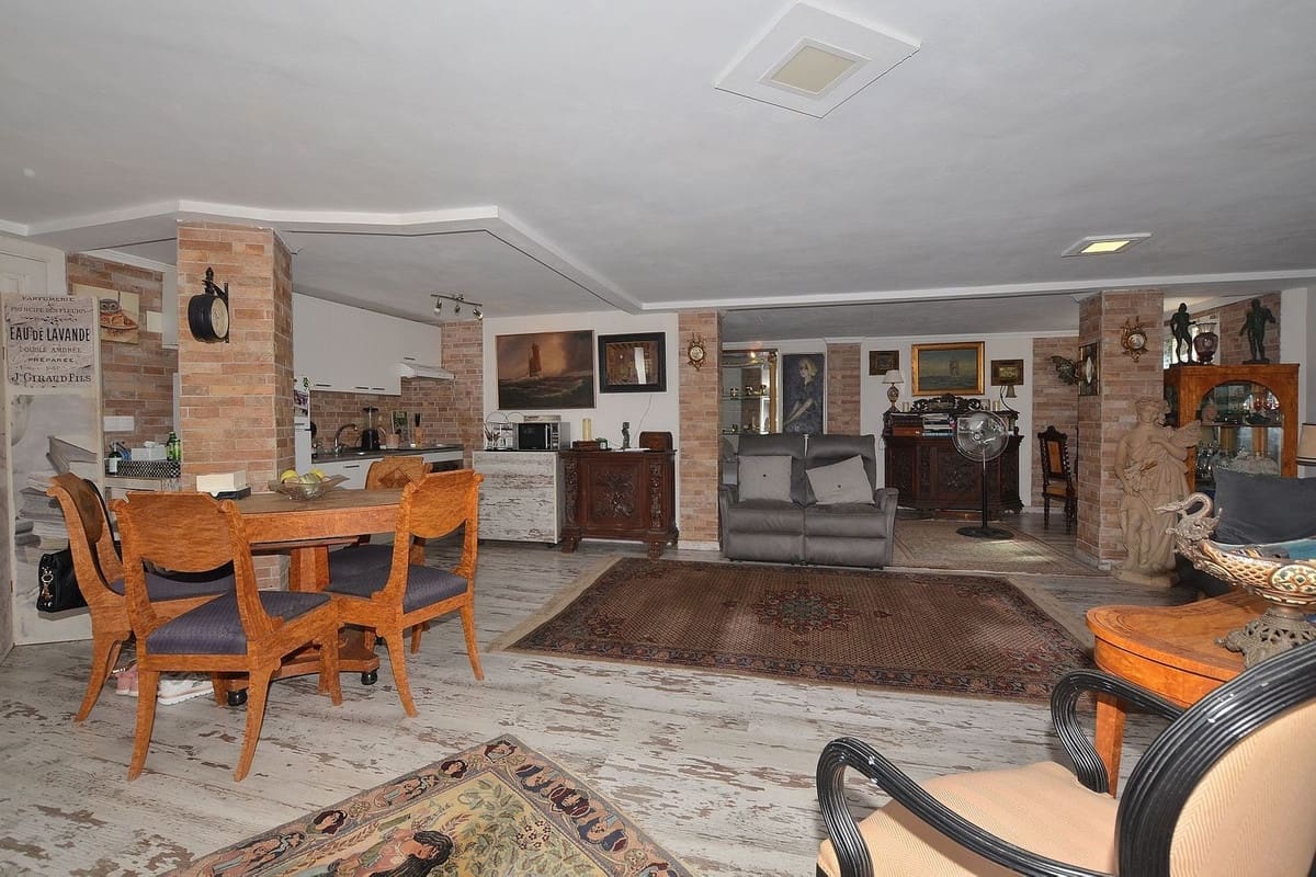 4 bedroom Apartment for sale in Mijas Golf with pool - € 375,000 (Ref: 9948601)