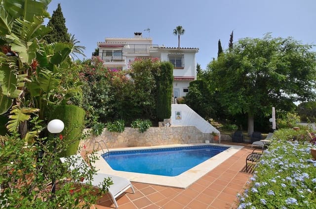 3 camera da letto Villa in vendita in Benalmadena Costa, Benalmádena con piscina - 870.000 € (Rif: 9976027)