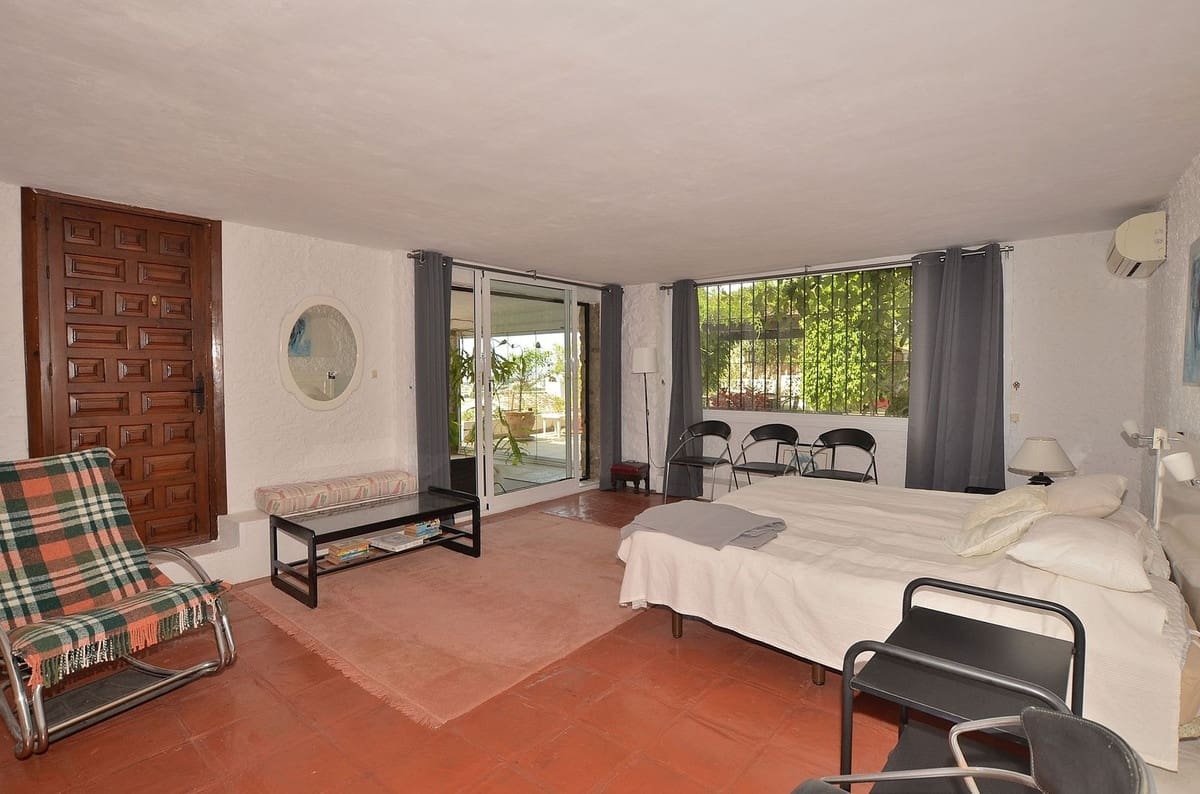 3 Zimmer Villa zu verkaufen in Benalmadena Costa mit Pool - 870.000 € (Ref: 9976027)