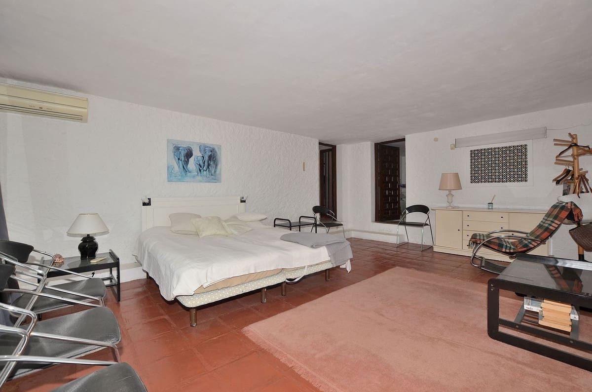 3 Zimmer Villa zu verkaufen in Benalmadena Costa mit Pool - 870.000 € (Ref: 9976027)