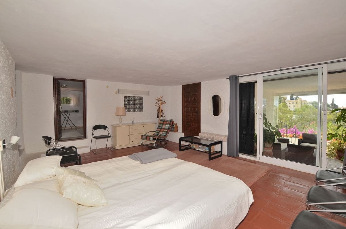 3 Zimmer Villa zu verkaufen in Benalmadena Costa mit Pool - 870.000 € (Ref: 9976027)
