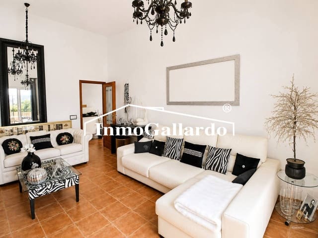 3 slaapkamer Rijtjeshuis te koop in Benagalbon, Rincón de la Victoria met garage - € 355.000 (Ref: 10002498)