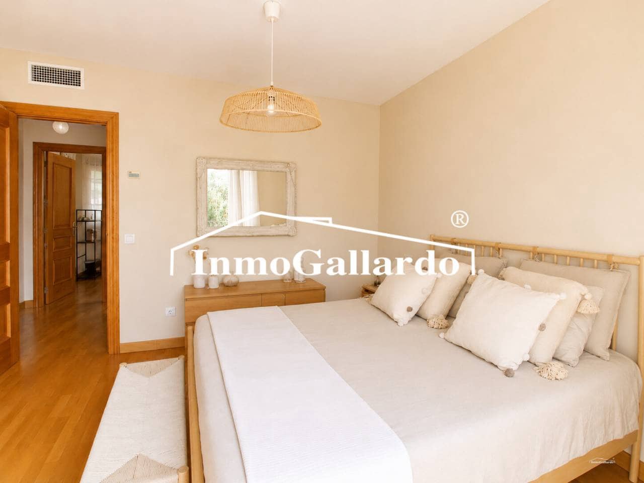 4 sypialnia Willa na sprzedaż w Miasto Malaga z basenem garażem - 1 520 000 € (Ref: 10014950)