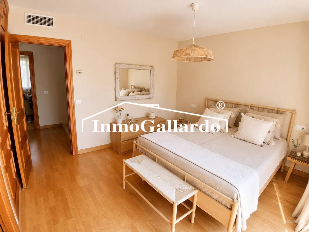 4 sypialnia Willa na sprzedaż w Miasto Malaga z basenem garażem - 1 520 000 € (Ref: 10014950)