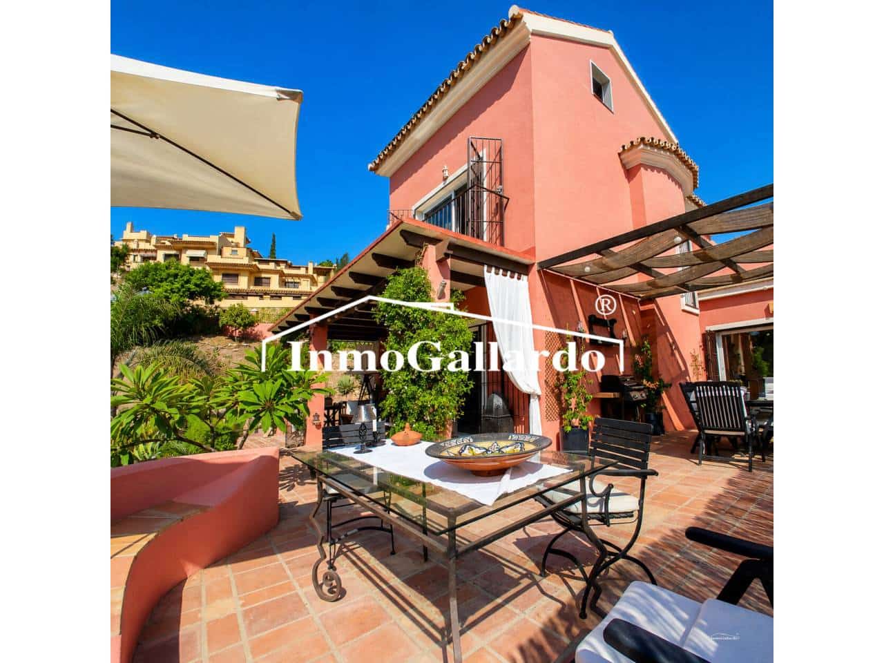 4 sypialnia Willa na sprzedaż w Miasto Malaga z basenem garażem - 1 520 000 € (Ref: 10014950)