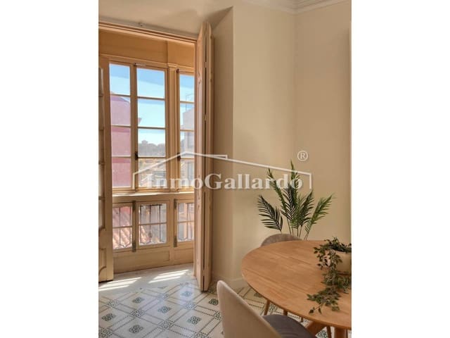 4 slaapkamer Flat te koop in Málaga stad - € 1.250.000 (Ref: 10016956)