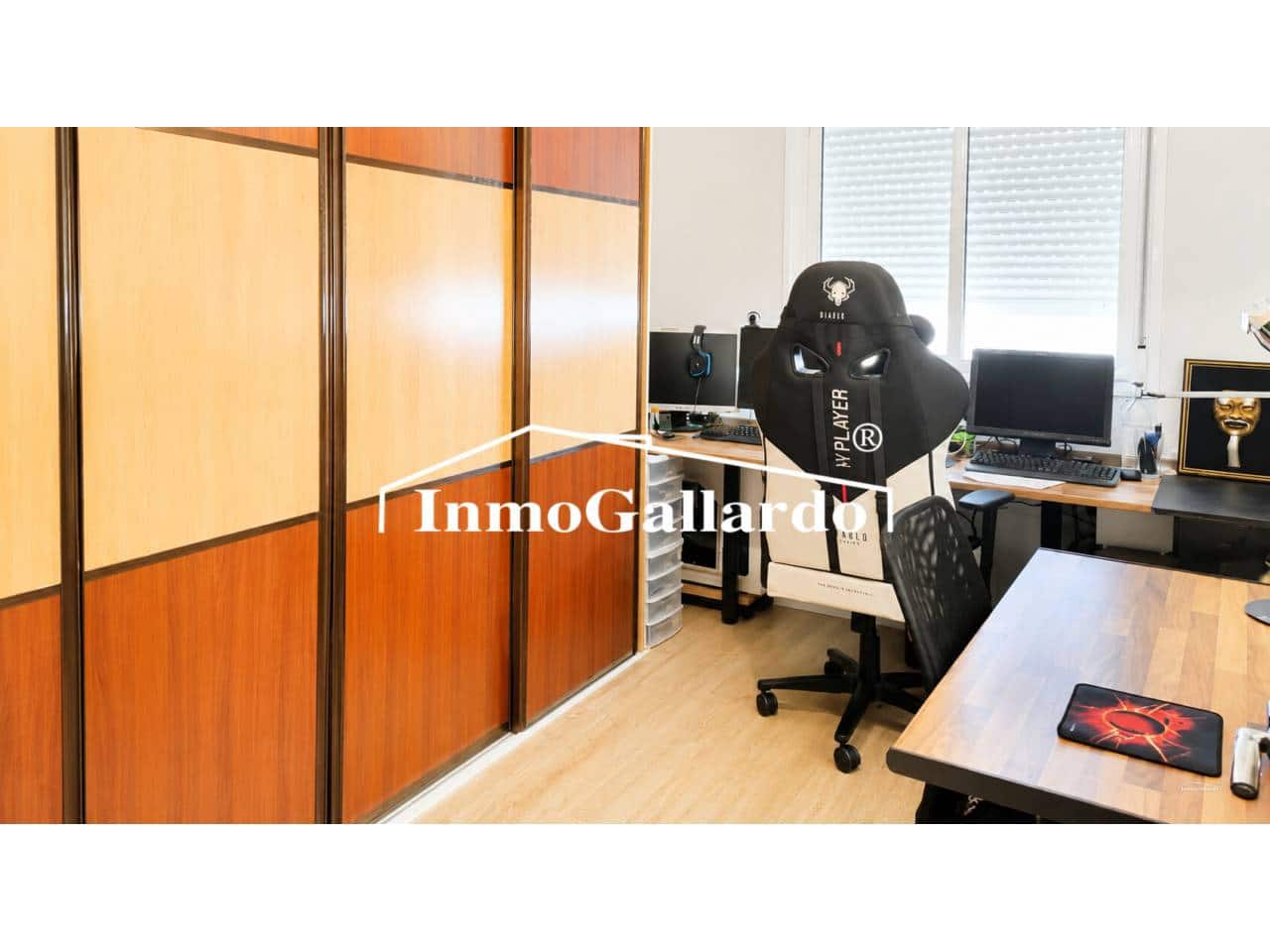 Piso de 3 habitaciones en Málaga ciudad en venta - 285.500 € (Ref: 10040295)