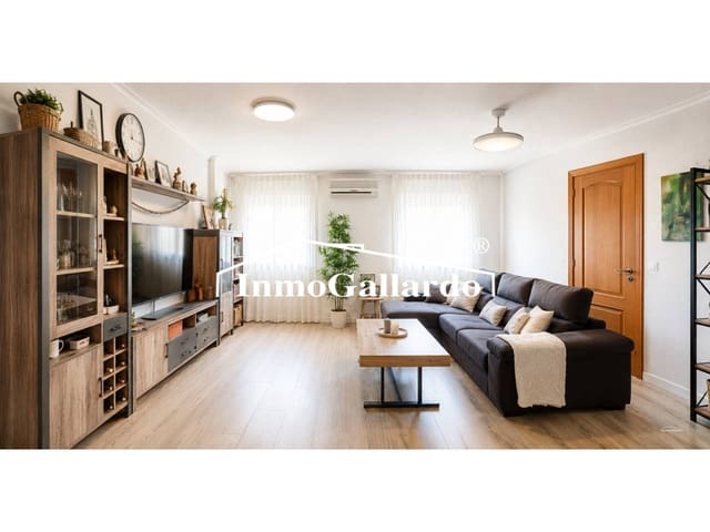 Piso de 3 habitaciones en Nueva Malaga, Málaga ciudad en venta - 285.500 € (Ref: 10040295)
