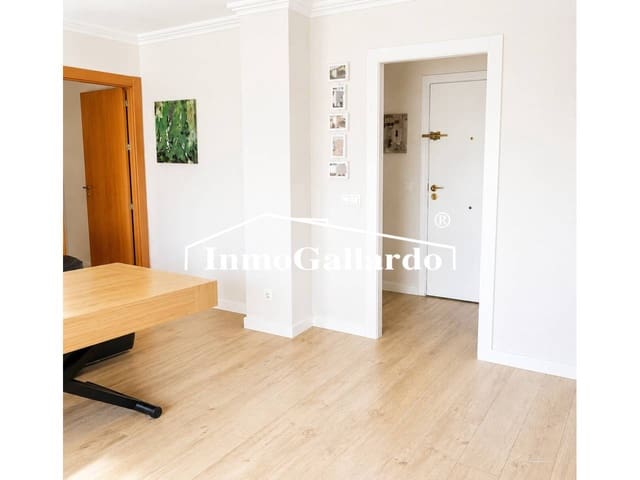 Piso de 3 habitaciones en Nueva Malaga, Málaga ciudad en venta - 285.500 € (Ref: 10040295)