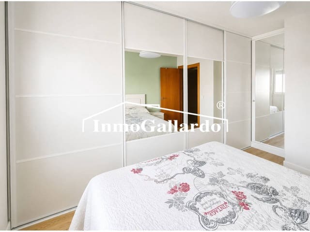 Piso de 3 habitaciones en Nueva Malaga, Málaga ciudad en venta - 285.500 € (Ref: 10040295)