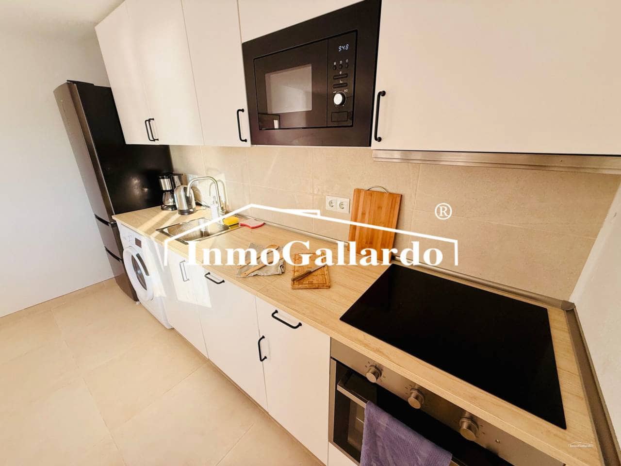 Casa de 2 habitaciones en Vélez-Málaga en alquiler con garaje - 1.400 € (Ref: 10048598)
