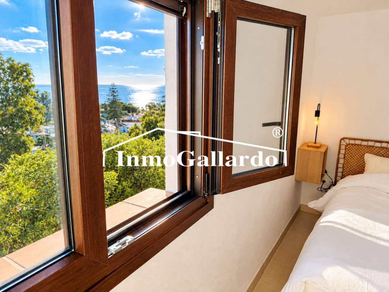 Casa de 2 habitaciones en Vélez-Málaga en alquiler con garaje - 1.400 € (Ref: 10048598)
