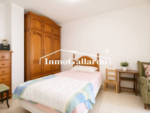 3 slaapkamer Flat te koop in El Palo, Málaga stad - € 450.000 (Ref: 10049897)