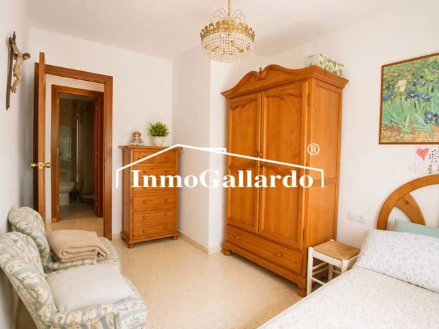 3 slaapkamer Flat te koop in El Palo, Málaga stad - € 450.000 (Ref: 10049897)