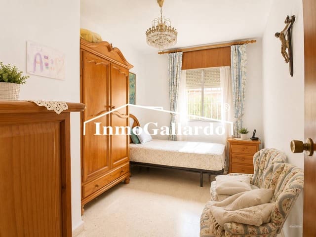 3 slaapkamer Flat te koop in El Palo, Málaga stad - € 450.000 (Ref: 10049897)